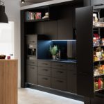 Harmonia i porządek. Urządzamy minimalistyczną kuchnię